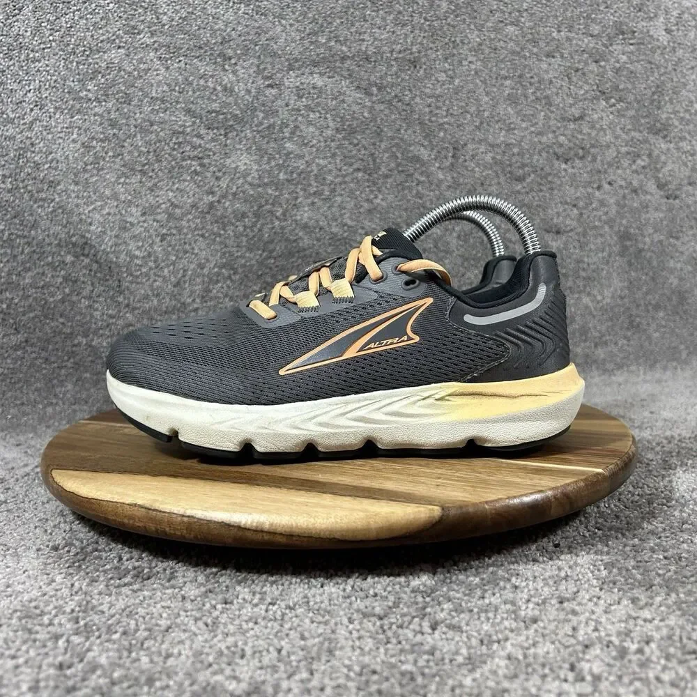 Altra Provision 7 AL0A7R70280 Women’s Size 7.5 Gray Orange Running Shoes Used
